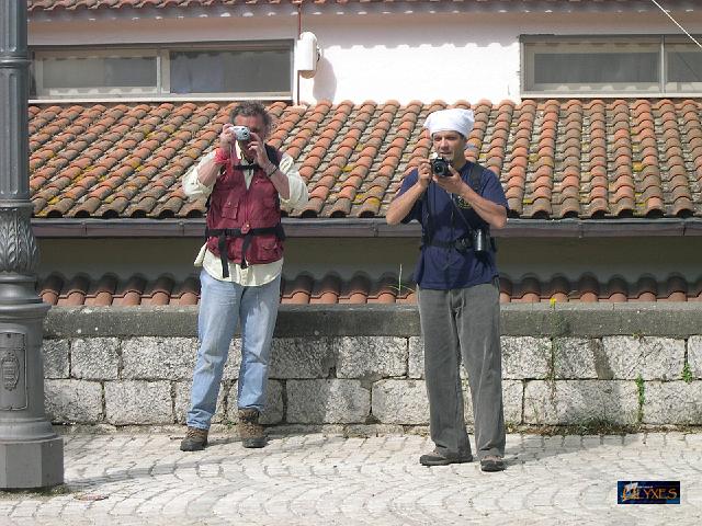 pronti per la foto di gruppo.JPG